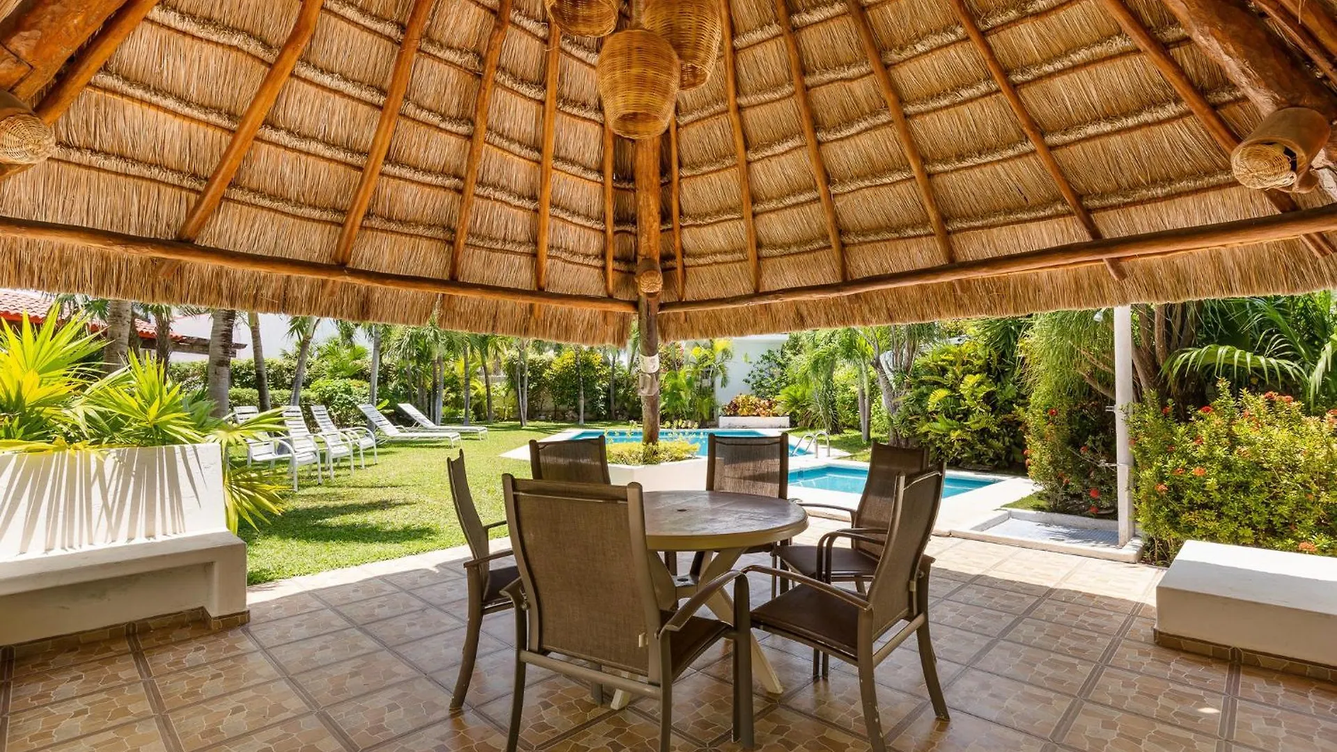 Large House - Walking To Beach - 10 Guests! Cancun 0*,